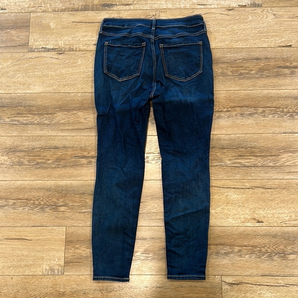 Old Navy Women's Skinny Blue Jeans - Picture 5 of 5